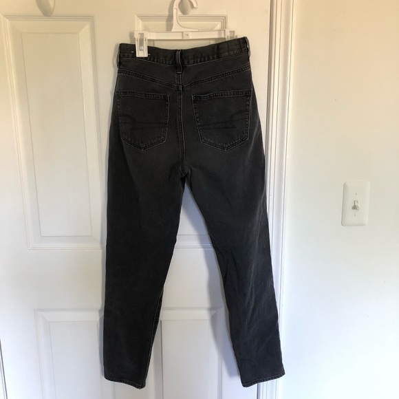 American Eagle Mom Jeans - Picture 3 of 4